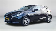 Jet black Gebruikt 2021 Mazda 2 Luxury Hatchback | € 16.850 (Eerlijke prijs)
