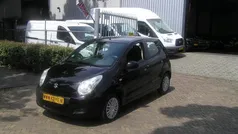 Zwart Gebruikt 2011 Suzuki Alto Comfort+ Hatchback | € 2.750 (Eerlijke prijs)