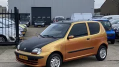 Oranje Gebruikt 2002 Fiat Seicento Hatchback | € 1.150 (Eerlijke prijs)