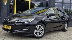 Zwart Gebruikt 2019 Opel Astra Edition Stationwagen | € 11.950 (Eerlijke prijs)