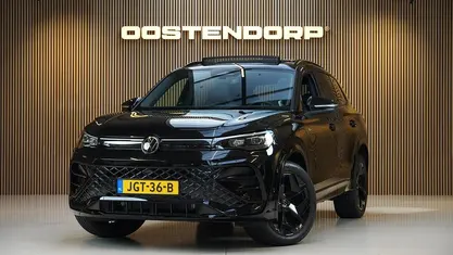 Zwart Gebruikt 2025 VW Tiguan R-line SUV | € 56.900 (Eerlijke prijs)
