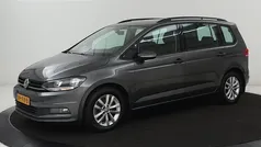 Gebruikt 2018 VW Touran Highline MPV | € 15.900 (Eerlijke prijs)
