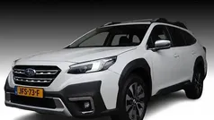 Wit Gebruikt 2023 Subaru Outback Premium Stationwagen | € 50.950 (Eerlijke prijs)