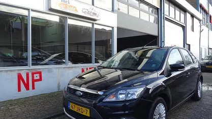Occasion 2009 Ford Focus Titanium Hatchback | € 3.450 (Eerlijke prijs)