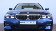 Blauw Gebruikt 2021 BMW 320 Executive Stationwagen | € 29.900 (Eerlijke prijs)