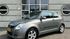 Grijs Gebruikt 2005 Suzuki Swift Exclusive Hatchback | € 2.495 (Eerlijke prijs)