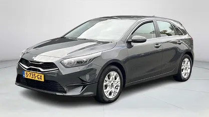 Gebruikt 2023 Kia Ceed Hatchback | € 18.900 (Eerlijke prijs)
