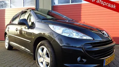 Occasion 2007 Peugeot 207 Hatchback | € 1.950 (Eerlijke prijs)