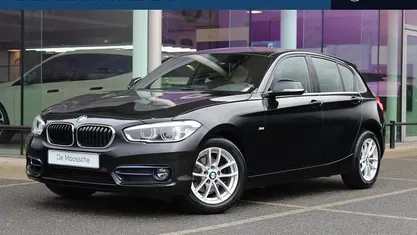 Occasion BMW 118 Executive 136 PK (100 kW) 2018 Zwart Hatchback