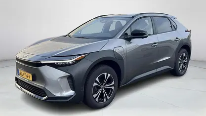 Occasion 2025 Toyota bZ4X SUV | € 38.900 (Goede deal)