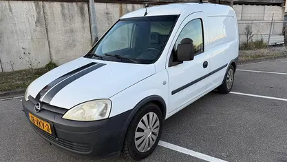 Occasion 2007 Opel Combo Comfort Sedan | € 1.350 (Eerlijke prijs)