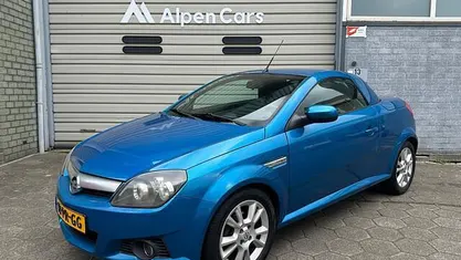 Occasion Opel Tigra Cosmo 90 PK (66 kW) 2004 Cabriolet