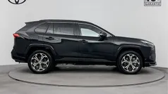 Gebruikt 2025 Toyota RAV4 Edition SUV | € 57.470 (Eerlijke prijs)