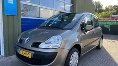 Beige Gebruikt 2010 Renault Modus Expression MPV | € 2.999 (Eerlijke prijs)