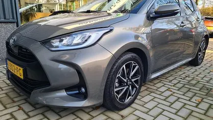 Occasion 2021 Toyota Yaris Style Hatchback | € 18.990 (Goede deal)