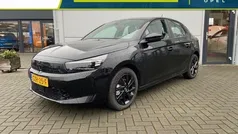 Carbon black (zwart metallic) Nieuw 2025 Opel Corsa Hatchback | € 23.440 (Goede deal)