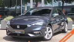 Grijs, metallic lak Gebruikt 2021 Seat Leon FR Hatchback | € 16.350 (Eerlijke prijs)