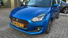 Blauw Gebruikt 2018 Suzuki Swift Hatchback | € 10.950 (Eerlijke prijs)