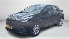Zwart Gebruikt 2020 Toyota C-HR Active SUV | € 21.450 (Eerlijke prijs)