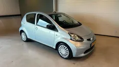 Gebruikt 2005 Toyota Aygo Comfort Hatchback | € 1.999 (Eerlijke prijs)