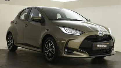 Gebruikt 2022 Toyota Yaris Hybrid Hatchback | € 22.499 (Eerlijke prijs)