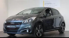 Grijs, metallic lak Gebruikt 2017 Peugeot 208 GT-line Hatchback | € 9.950 (Eerlijke prijs)