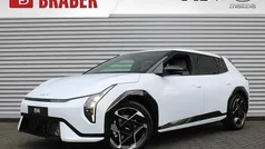 Wit Nieuw 2025 Kia EV4 GT-Line Hatchback | € 42.695 (Goede deal)