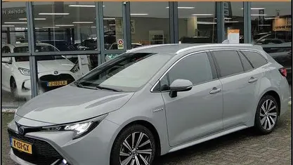 Grijs Occasion 2021 Toyota Corolla Stationwagen | € 21.945 (Eerlijke prijs)