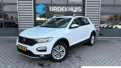 Gebruikt 2021 VW T-Roc Style SUV | € 18.445 (Eerlijke prijs)