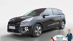 Zwart Gebruikt 2022 Kia Niro SUV | € 25.940 (Goede deal)