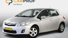 Gebruikt 2012 Toyota Auris Hybrid Business Edition Hatchback | € 9.735 (Eerlijke prijs)