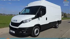 Wit Gebruikt 2023 Iveco Daily Van | € 25.995 (Eerlijke prijs)