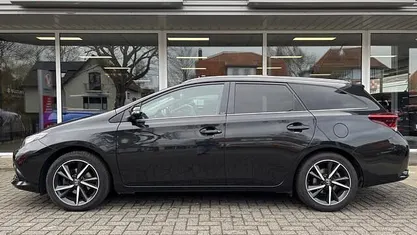 Occasion 2018 Toyota Auris Touring Sports Stationwagen | € 14.650 (Eerlijke prijs)