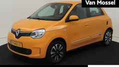 Geel Gebruikt 2022 Renault Twingo Intens Hatchback | € 12.440 (Eerlijke prijs)