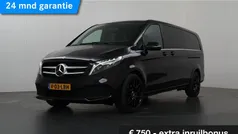 Zwart Gebruikt 2023 Mercedes V300 Avantgarde MPV | € 58.772 (Super prijs)