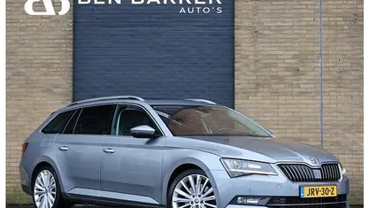 Occasion 2015 Skoda Superb Style Stationwagen | € 19.950 (Eerlijke prijs)