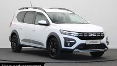 Wit Nieuw 2025 Dacia Jogger Expression MPV | € 29.770 (Eerlijke prijs)