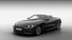 Saphirschwarz metallic (475) (zwart metallic) Nieuw 2025 BMW 420 M Sport Cabriolet | € 90.431 (Goede deal)
