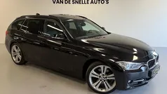 Zwart Gebruikt 2012 BMW 330 Executive Stationwagen | € 11.990 (Goede deal)