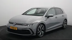 Grijs Gebruikt 2021 VW Golf VIII R-line Hatchback | € 23.845 (Eerlijke prijs)