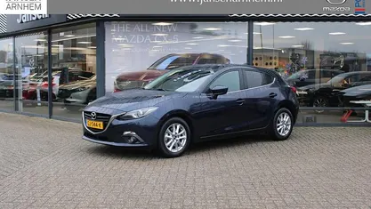 Occasion 2015 Mazda 3 Hatchback | € 15.900 (Eerlijke prijs)