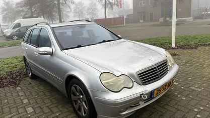 Grijs Gebruikt 2002 Mercedes C180 Elegance Stationwagen | € 650 (Super prijs)