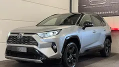 Grijs Gebruikt 2020 Toyota RAV4 Style SUV | € 33.950 (Eerlijke prijs)