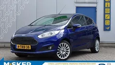 Blauw Gebruikt 2014 Ford Fiesta Titanium Hatchback | € 8.500 (Eerlijke prijs)