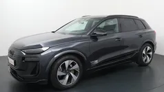 Grijs Gebruikt 2025 Audi Q6 e-tron Comfort SUV | € 76.440 (Eerlijke prijs)
