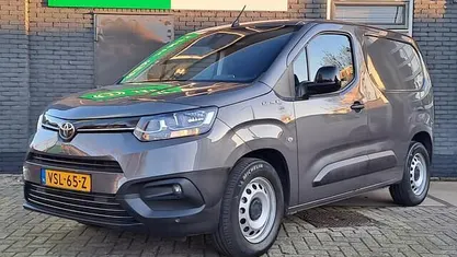 Occasion 2022 Toyota Proace City City MPV | € 16.750 (Super prijs)