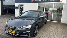 Grijs, metallic lak Gebruikt 2017 Audi S5 Sportback Proline Hatchback | € 37.495 (Eerlijke prijs)