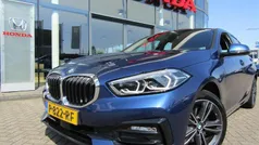 Blauw Gebruikt 2022 BMW 118 Executive Hatchback | € 24.950 (Eerlijke prijs)