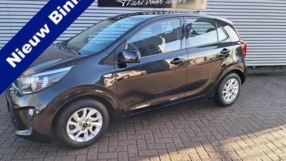 Zwart Gebruikt 2018 Kia Picanto Hatchback | € 10.445 (Eerlijke prijs)