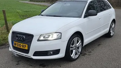 Occasion Audi A3 Sportback Ambiente 125 PK (91 kW) 2010 Grijs Hatchback